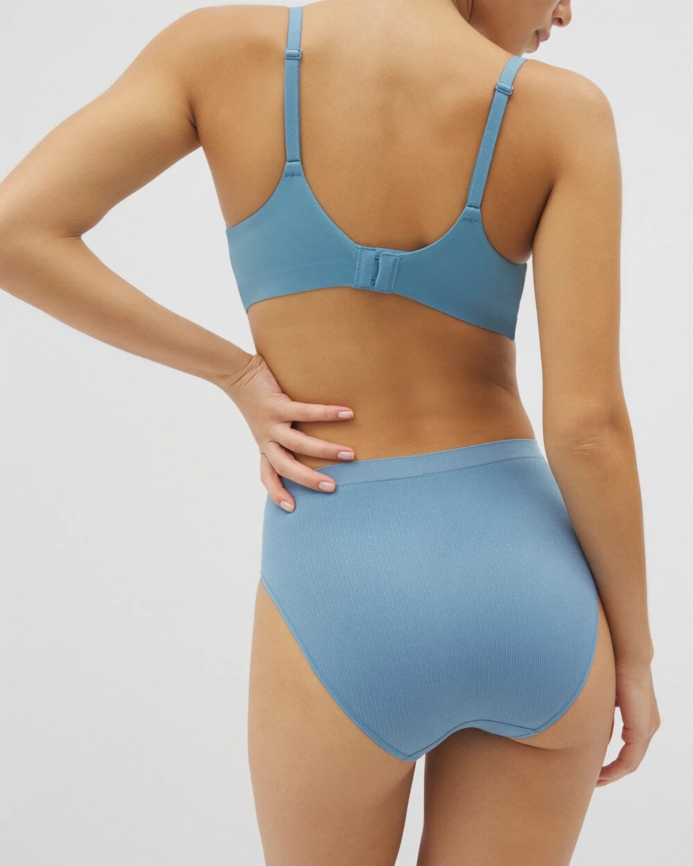 Soma / Seamless Rib High-Leg Panty BLUE HEAVEN