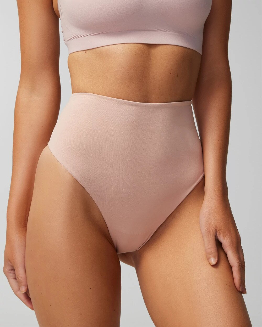 Soma / Tummy High-Waist Thong Panty HUSH