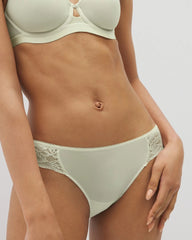 Soma / Edge Bikini Panty with Lace ALOE WASH