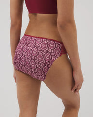 Soma / Edge Bikini Panty with Lace PLENTIFUL PIECES KISS