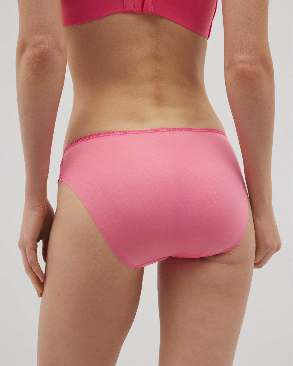Soma / Edge Bikini Panty with Lace CAMELLIA ROSE