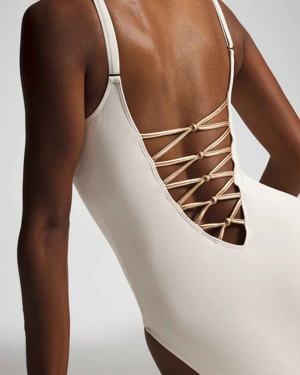 Soma / Let’s Get Knotty Lace-Down One-Piece Suit COCONUT/ROSE GOLD