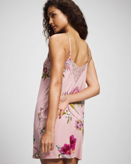 Soma / Lace Trim Chemise FEATHERED FANCY PINK