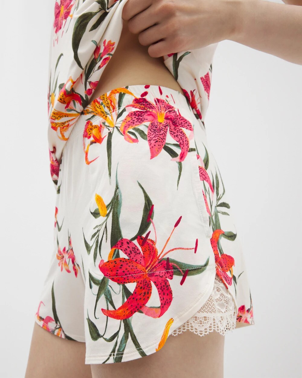 Soma / Lace-Trim Pajama Shorts LE TIGRE FLORA CHAMPAGNE