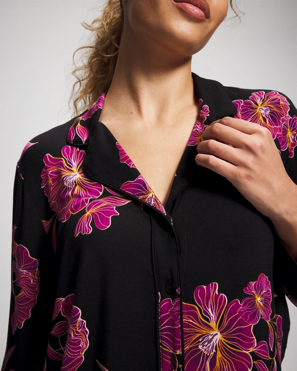 Soma / Cool Nights Long Sleeve Notch Collar with Piped Placket Pajama Top GILDED BLOOMS MAGENTA