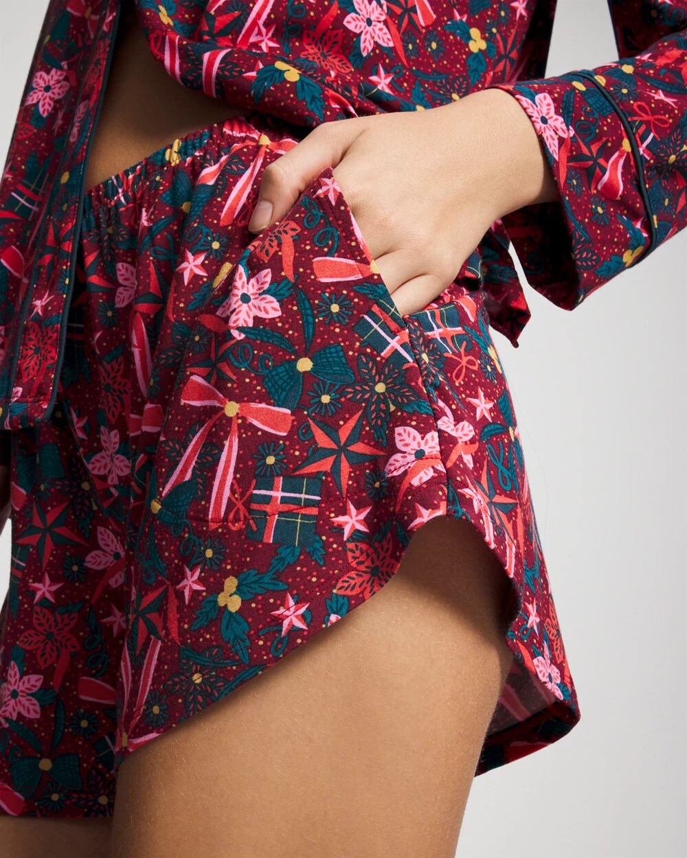 Soma / Relaxed Pajama Short HOLLY JOLLY RED VELVET