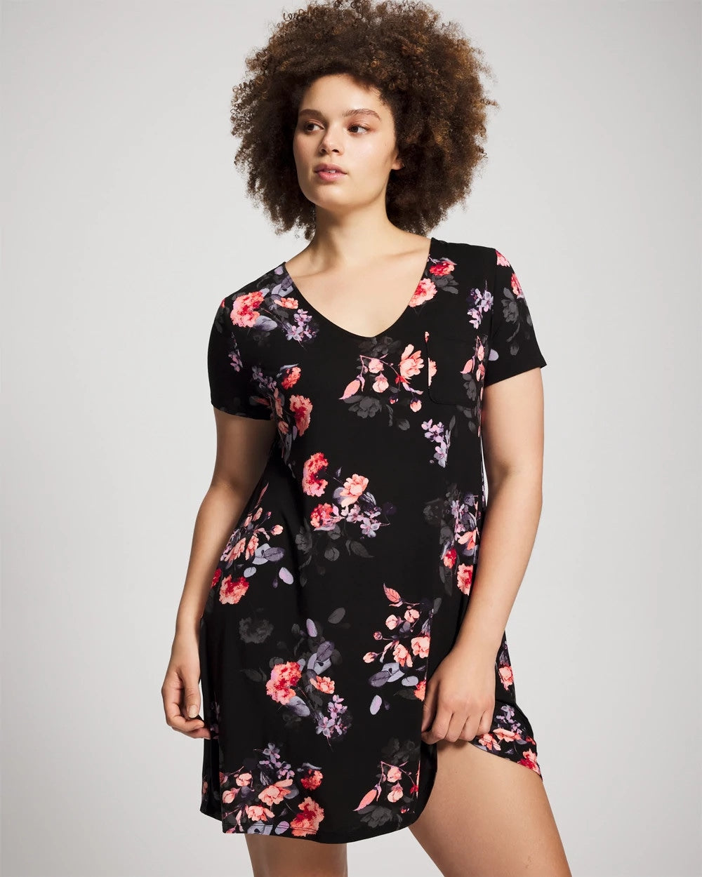 Soma / Short Sleeve Sleepshirt FLORAL DREAMS BLACK