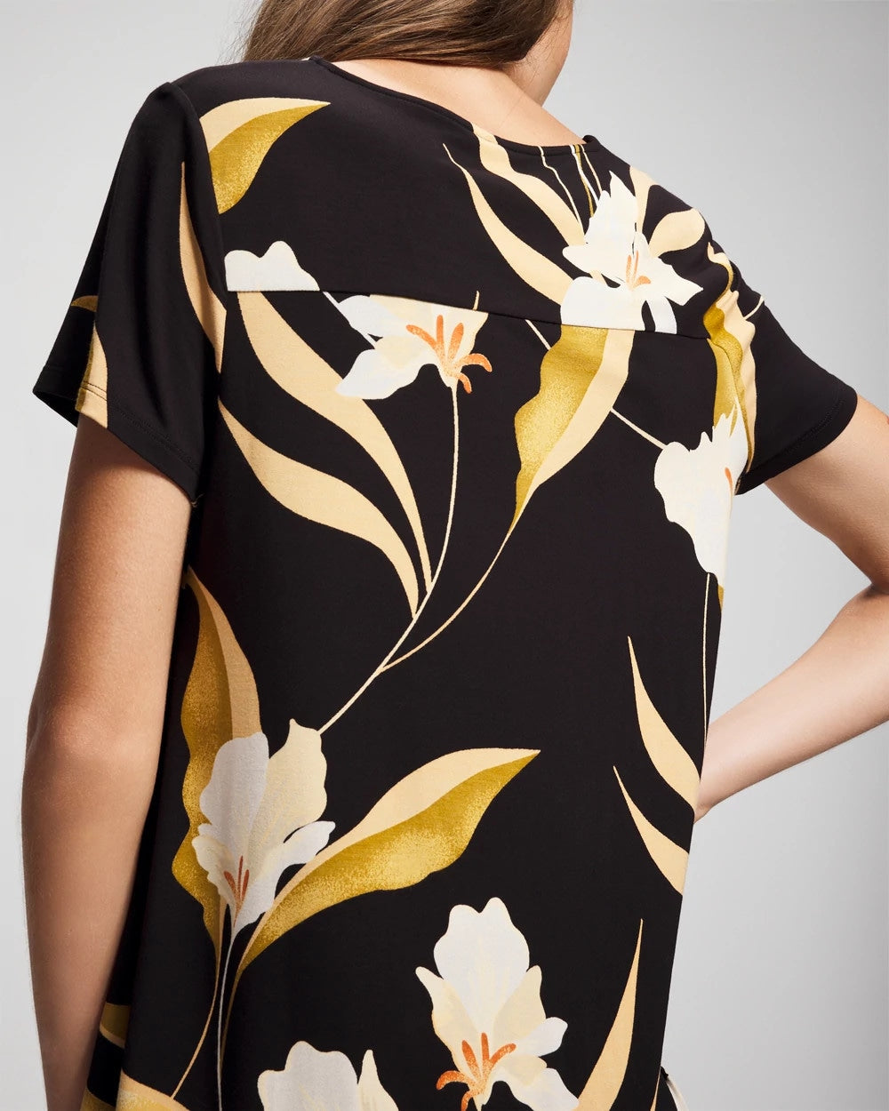 Soma / Short Sleeve Sleepshirt MYSTIC BLOOMS BLACK MID