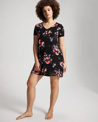 Soma / Short Sleeve Sleepshirt FLORAL DREAMS BLACK
