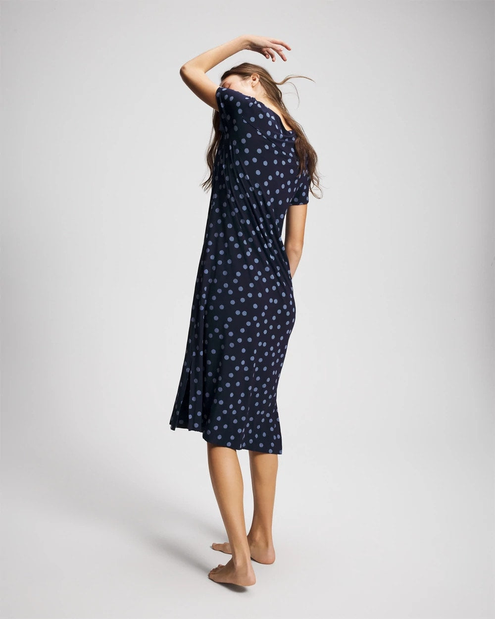 Soma / Short Sleeve Long Sleepshirt MOVEMENT DOT NAVY