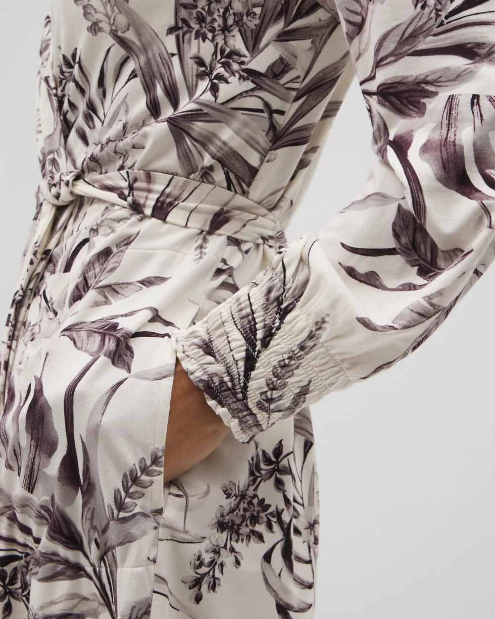 Soma / Long-Sleeve Short Robe PALM PERFECT CHAMPAGNE