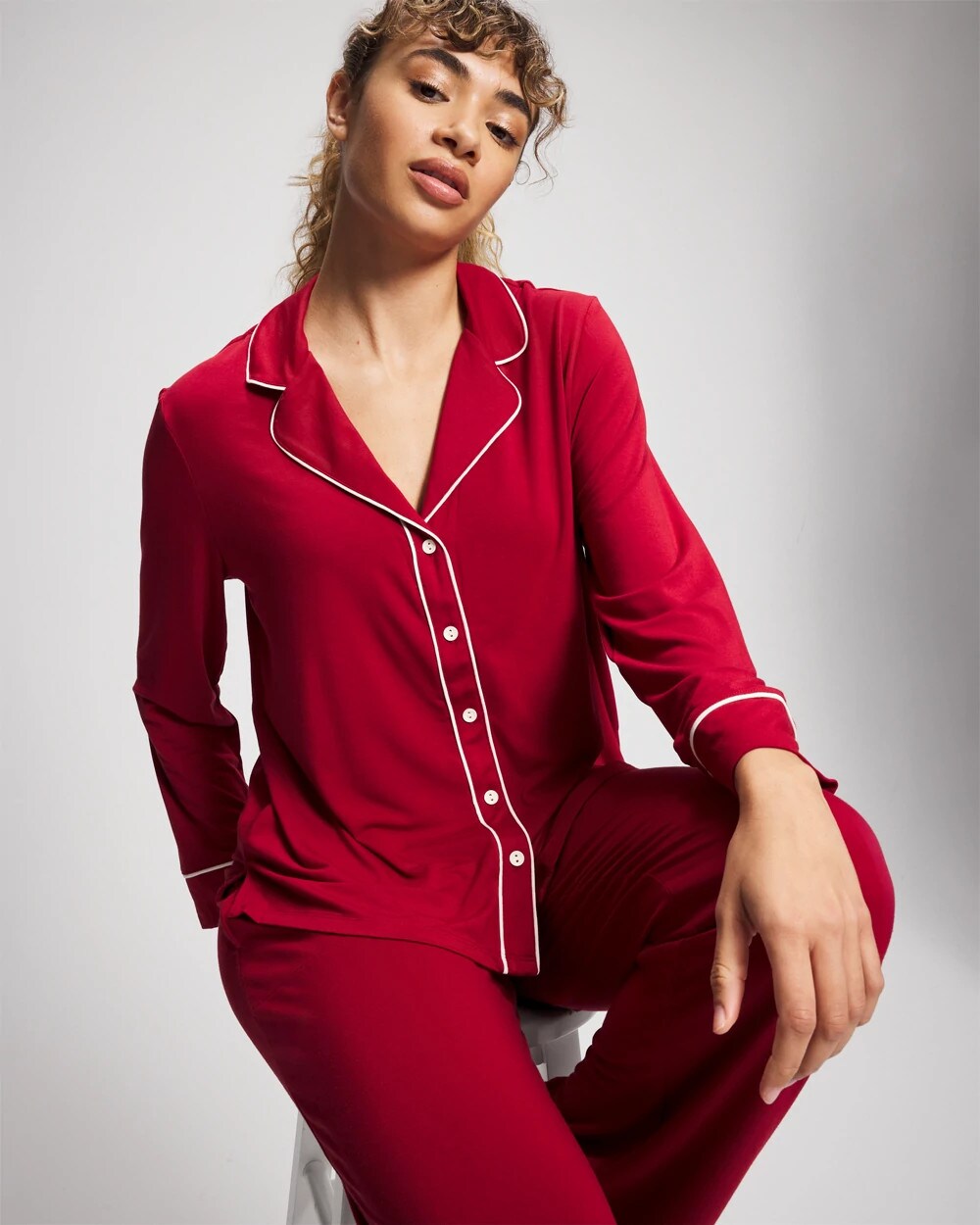 Soma / Long Sleeve Notch Collar w/ Piped Placket Pajama Top PAINT THE TOWN RED