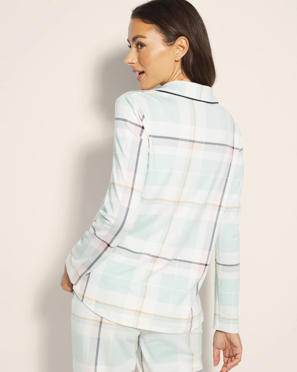 Soma / Long-Sleeve Notch Collar Pajama Top SNUGGLE UP PLAID GREEN