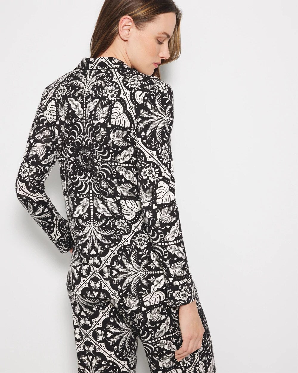 Soma / Long-Sleeve Printed Notch Collar Pajama Top AMAZONIA TILE BLACK
