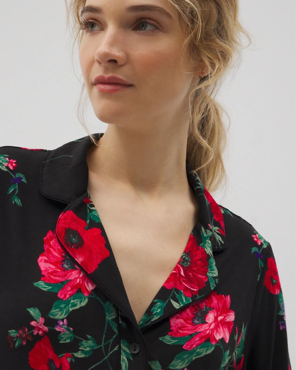 Soma / Long-Sleeve Printed Notch Collar Pajama Top RHAPSODY FLORA BLACK
