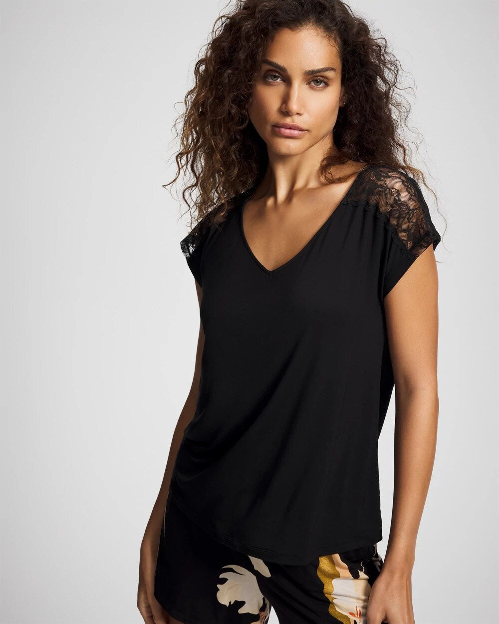Soma / Short Sleeve Lace Pajama Tee BLACK