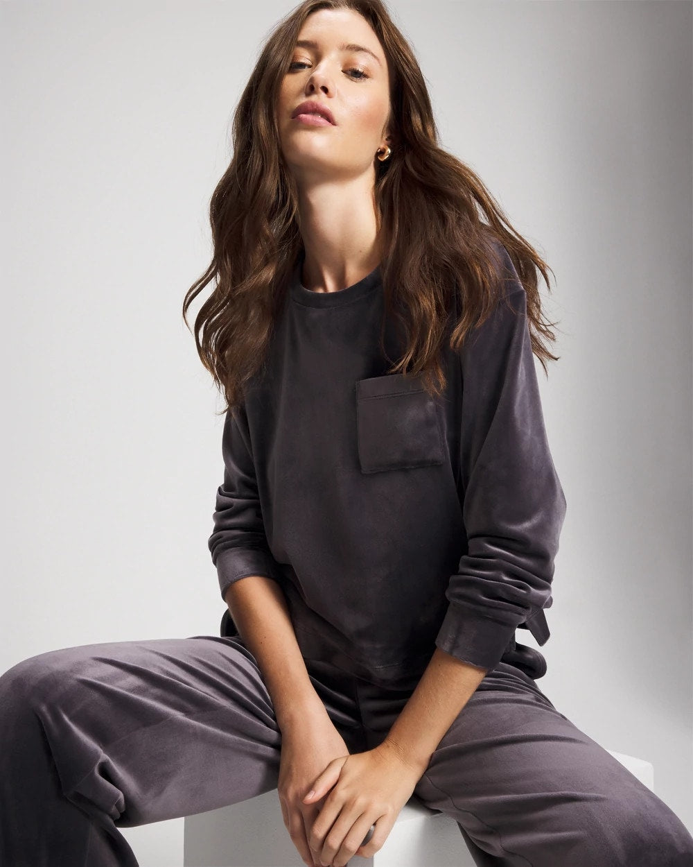 Soma / Velour Crewneck Sweatshirt GRAY INK