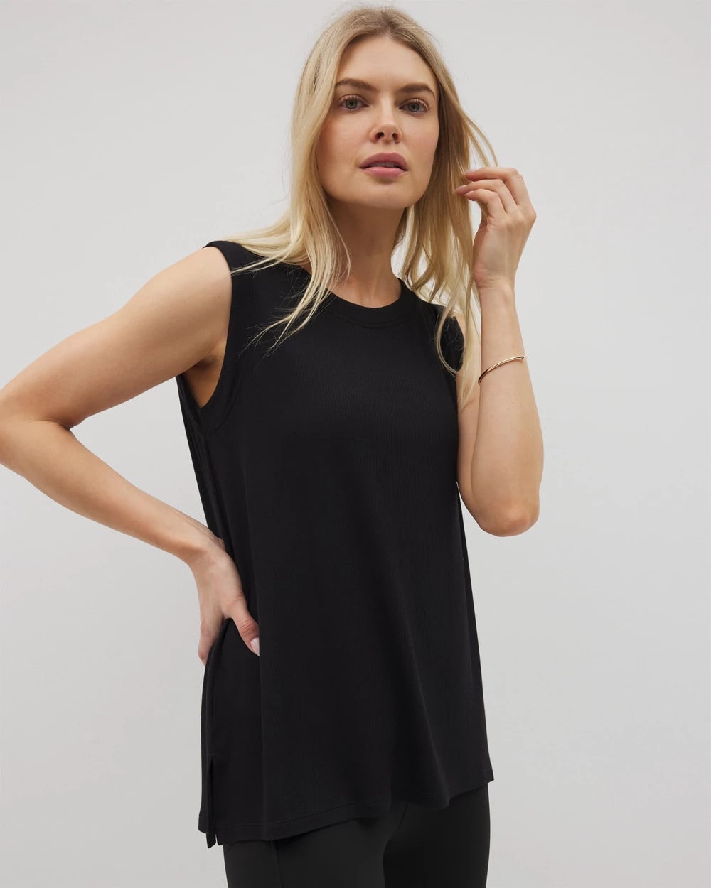 Soma / Rib Knit Sleeveless Top BLACK