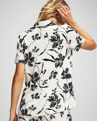 Soma / Piped Short Sleeve Notch Collar Pajama Top REFLECTION BLOOMS CHAMP