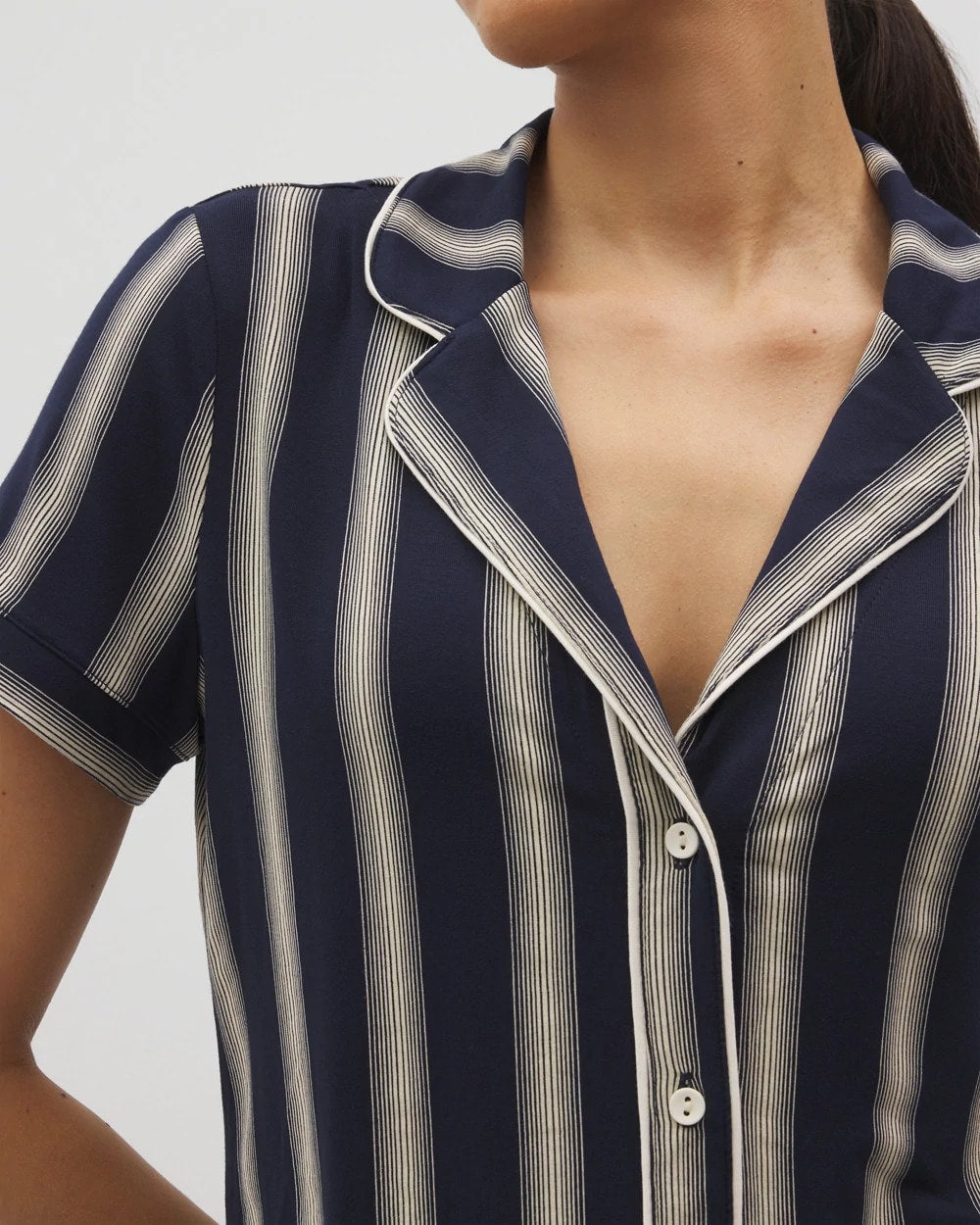 Soma / Piped Short Sleeve Notch Collar Pajama Top HAMPTON STRIPE NA CHAMP