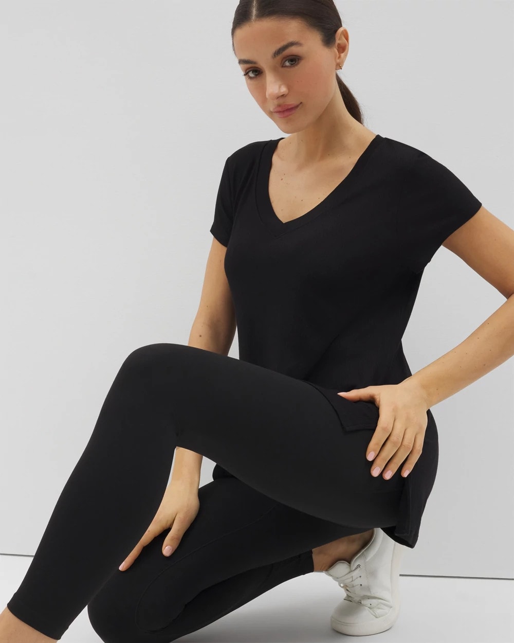 Soma / Rib Knit V-Neck Tee BLACK