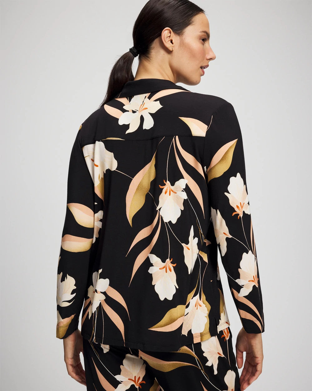 Soma / Long-Sleeve Notch Collar Pajama Top MYSTIC BLOOMS BLACK MID