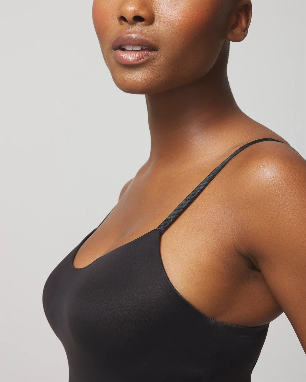 Soma / Lightweight Smoothing Cami BLACK