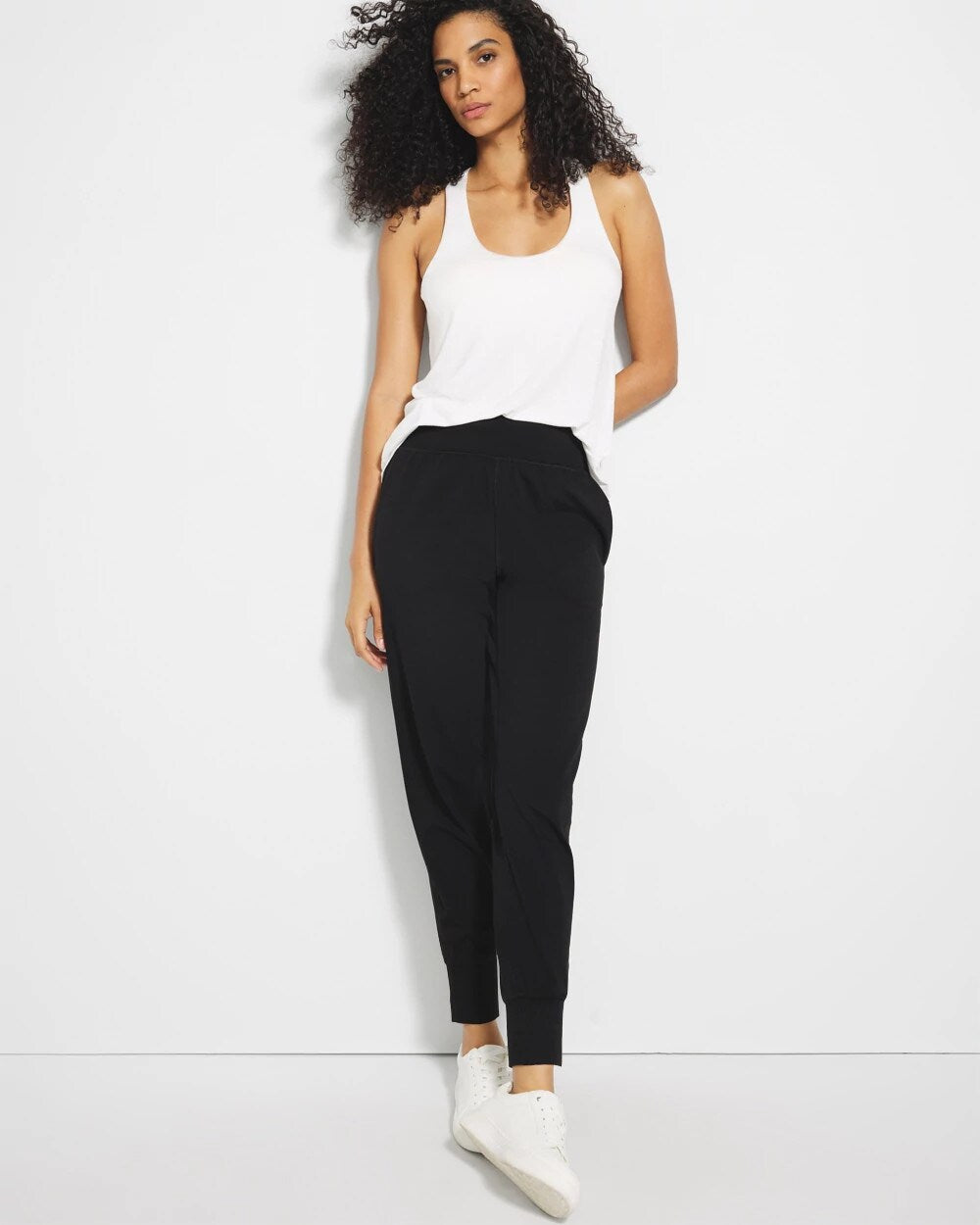 Soma / 24/7 High-Waist Joggers BLACK