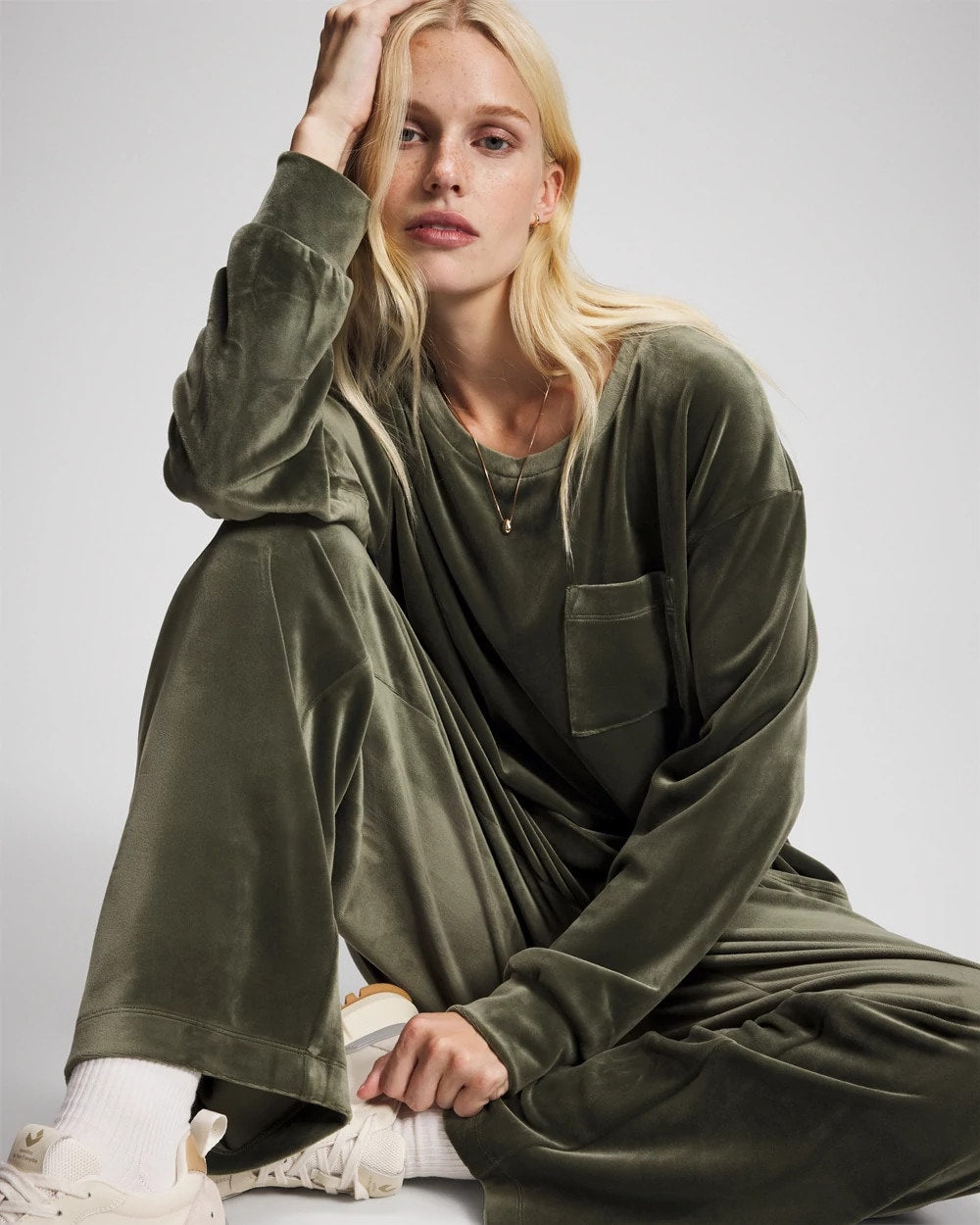 Soma / Velour Straight Leg Pants DARK SAGE
