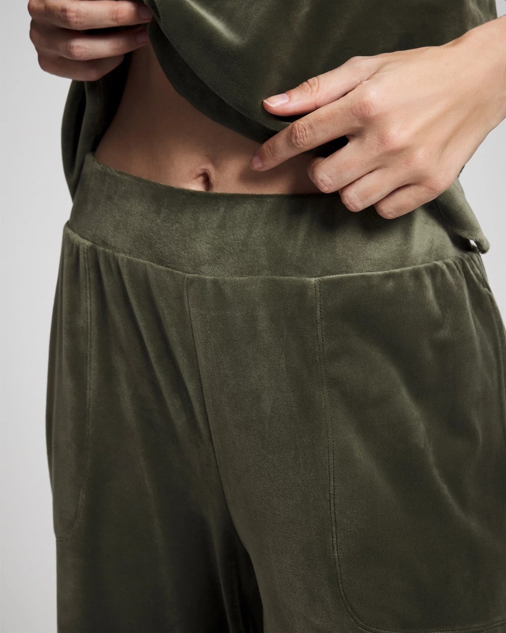 Soma / Velour Straight Leg Pants DARK SAGE