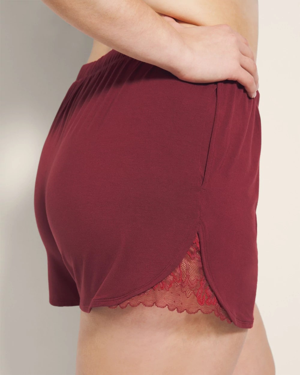 Soma / Lace Trim Pajama Shorts VERMILLION
