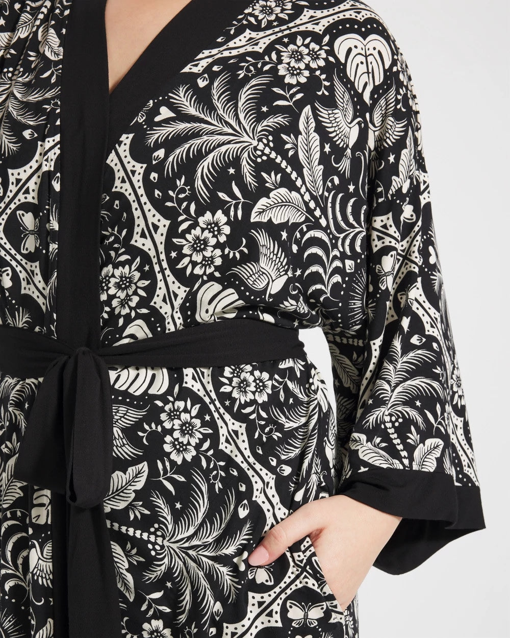 Soma / Short Robe AMAZONIA TILE BLACK