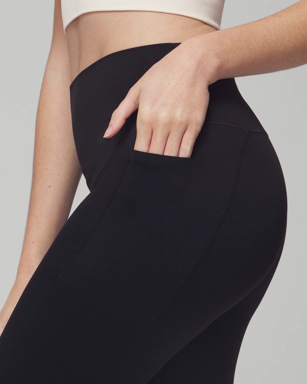 Soma / 24/7 High-Waist Crop Leggings BLACK