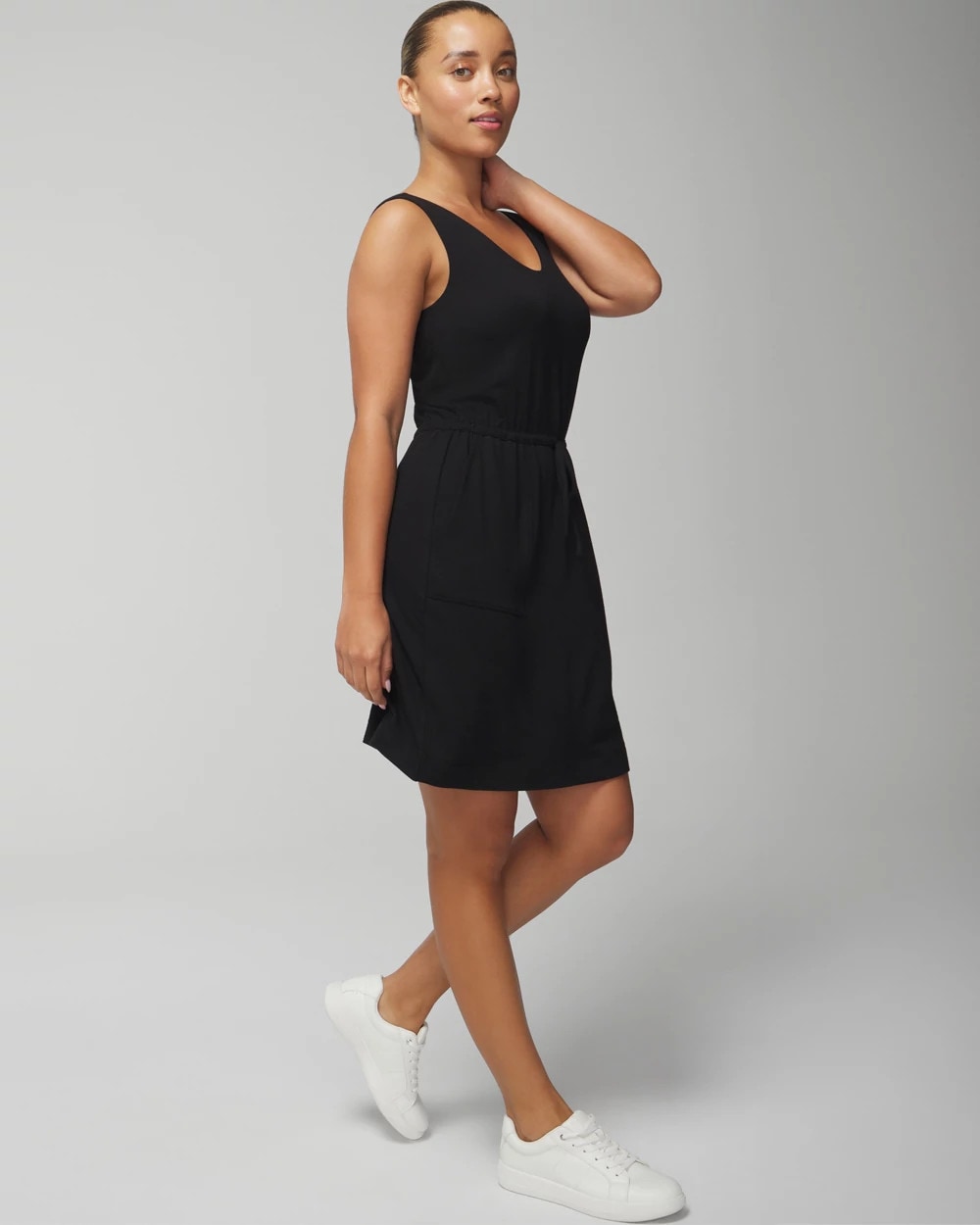 Soma / V-Neck Sneaker Dress BLACK