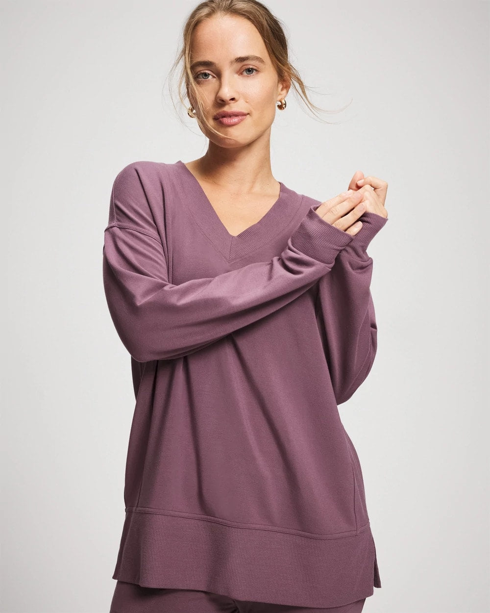 Soma / Ultrasoft Fleece V-Neck Sweatshirt PURPLE FLINT