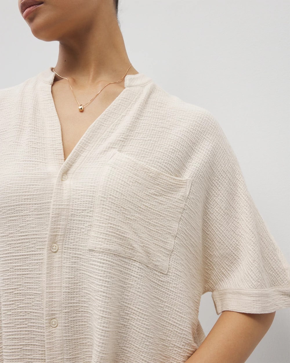 Soma / Crinkle Knit Relaxed Button-Up Top PARCHMENT
