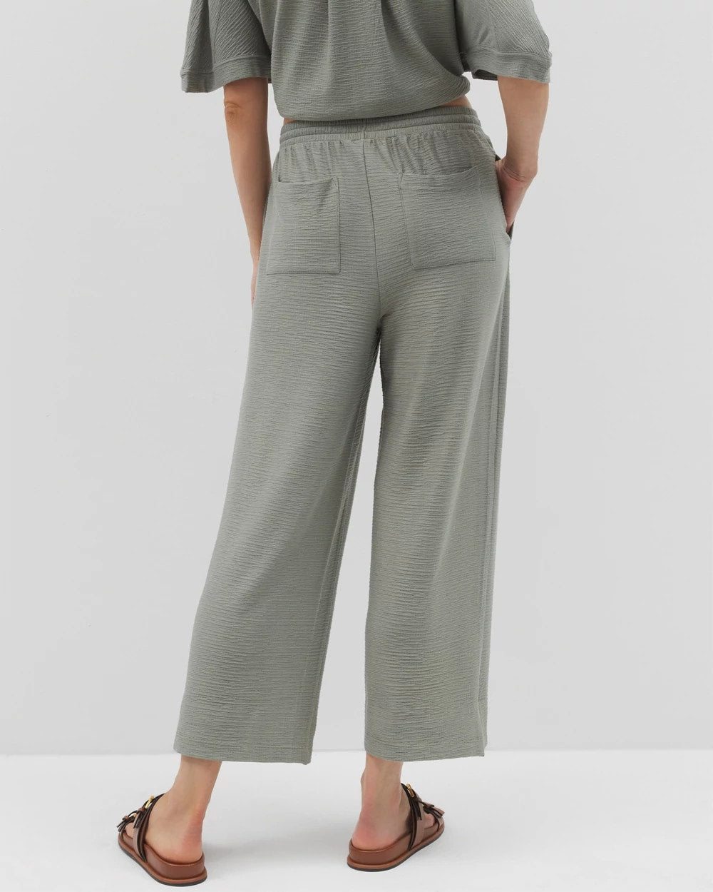 Soma / Crinkle Knit Wide Leg Pant RESTORATION GREEN