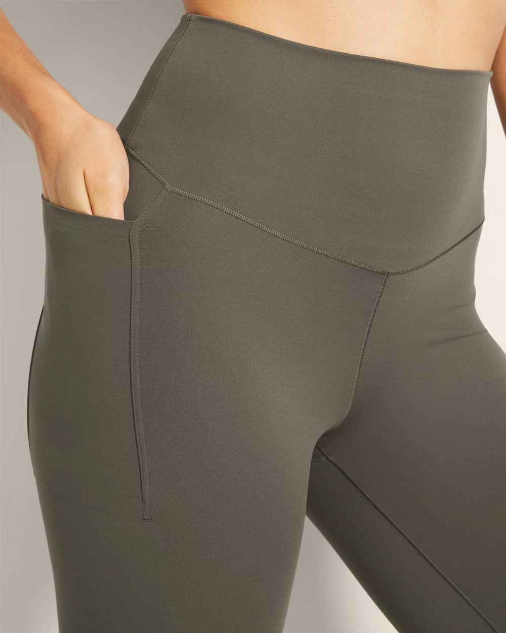 Soma / High-Waist Pocket Leggings DARK GRAY OLIVE