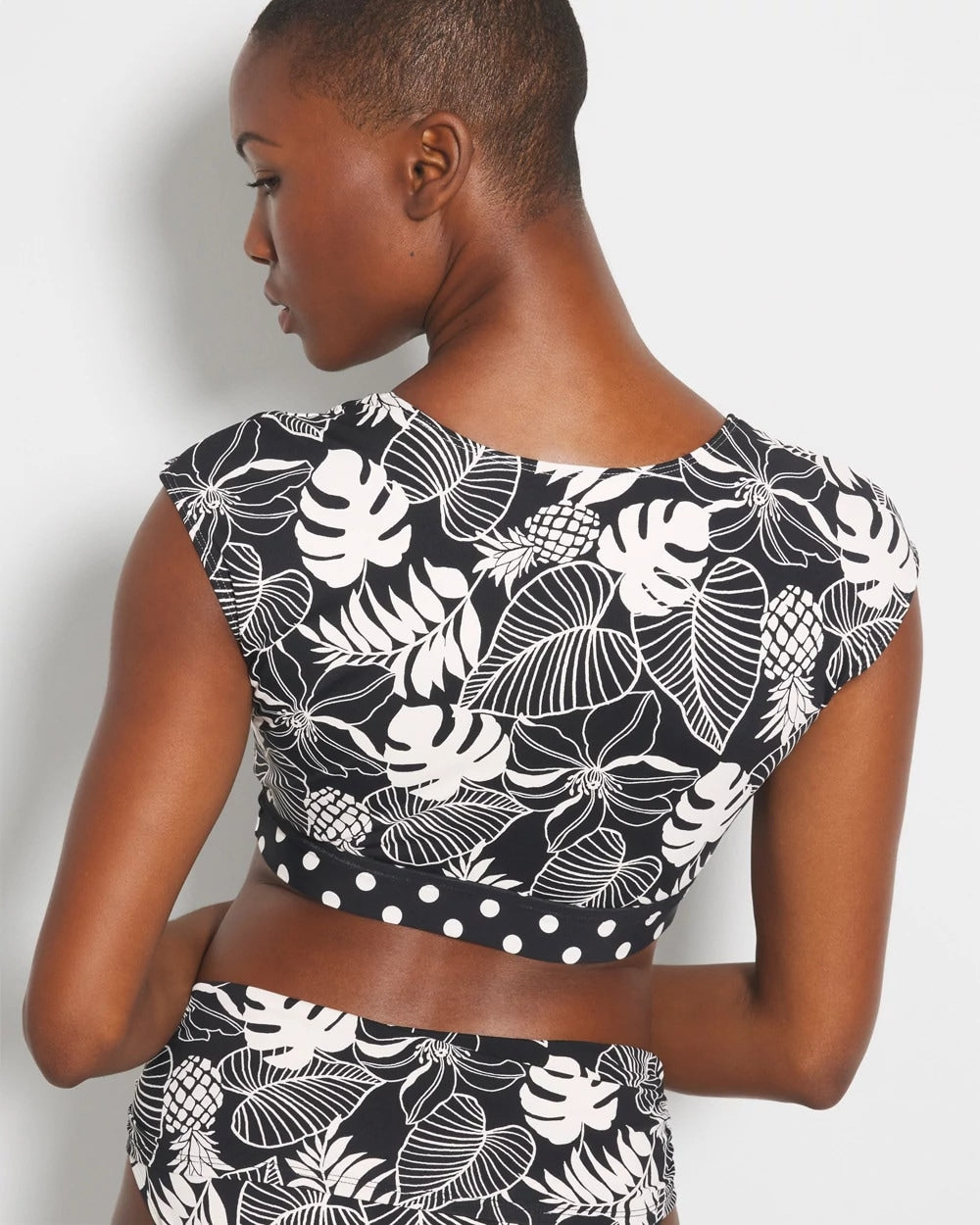 Soma / Double Trouble Cap-Sleeve Crop Top BLACK