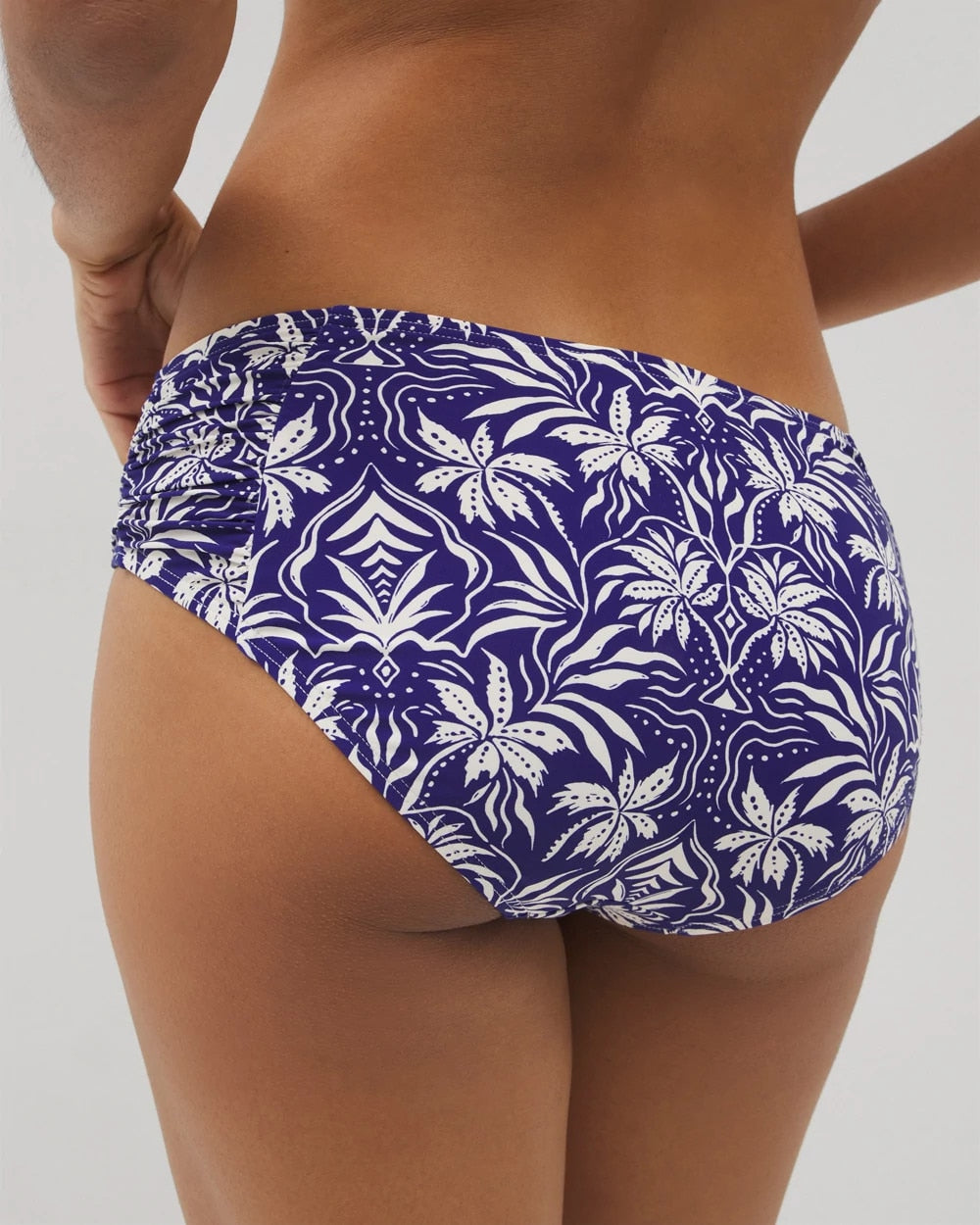 Soma / Ruched Side Bikini Bottom TROPIC TILES TRUE BLUE