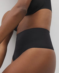 Soma / Second Skin by Soma Mid-Level Shaping Seamless Thong BLACK