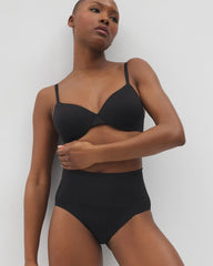 Soma / Mid-Level Shaping Seamless Brief BLACK