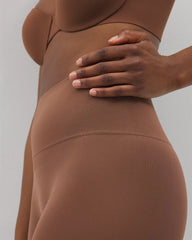 Soma / Mid-Level Shaping Seamless Shorts CINNAMON LATTE