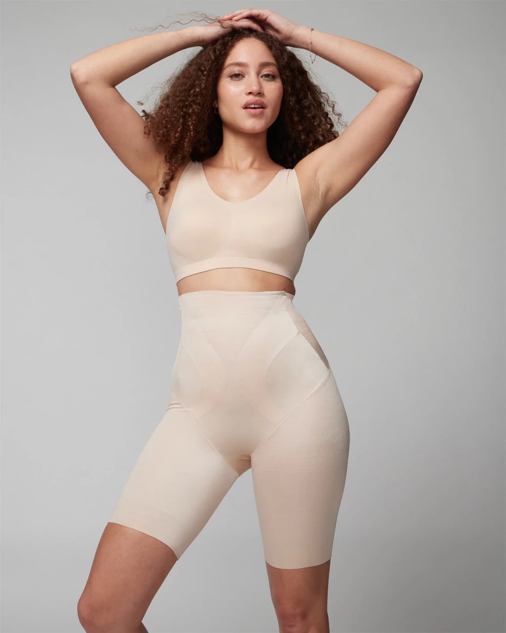 Soma / Mid-Level Shaping Vanishing Edge High-Waist Thigh Slimmer PALE SAND