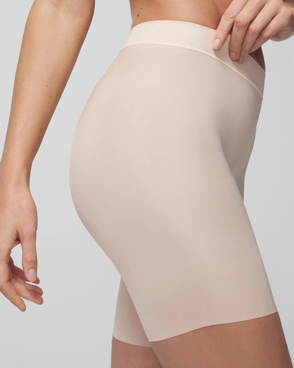 Soma / Lightweight Smoothing Short PALE SAND